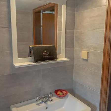 Venus Seaside 4 Bedroom Halkidiki * Nea Kallikrateia