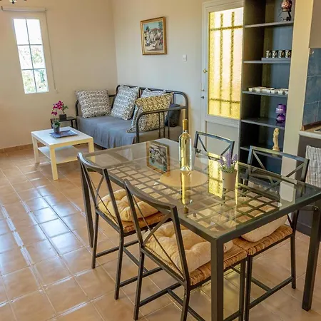 Venus Seaside 4 Bedroom Halkidiki Villa Nea Kallikrateia